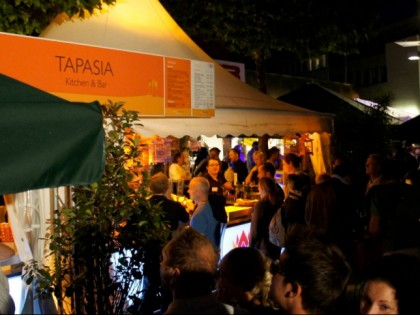 照片: Tapasia
